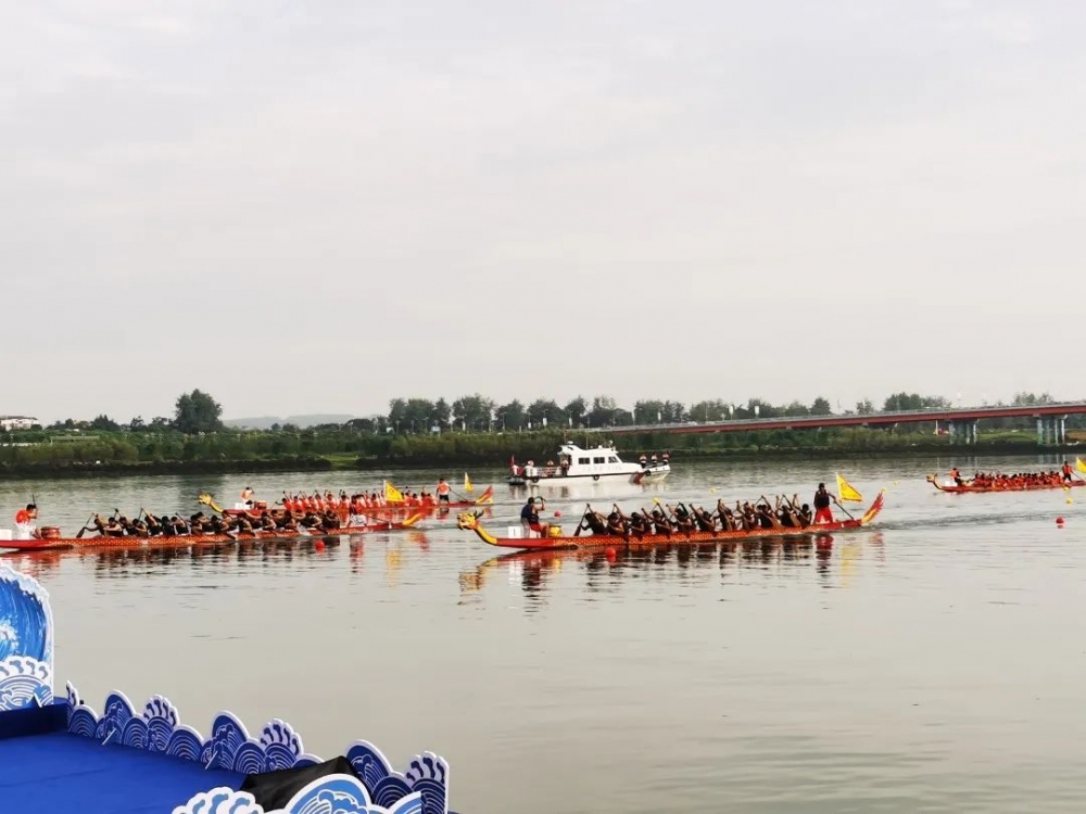 千城百县看中国｜福建厦门：千年银城再现龙舟竞渡盛景(图1)