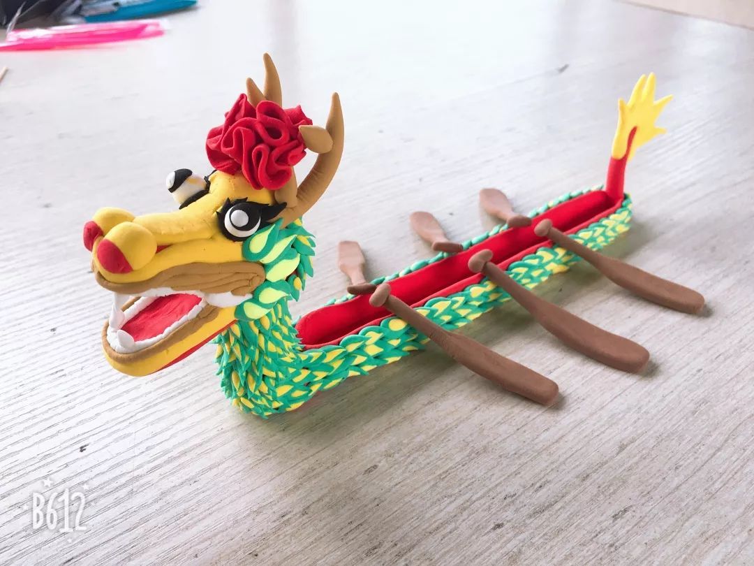 他们是“龙的传人”！｜走进广东最古老龙舟制作基地