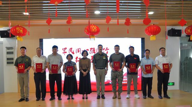 静海区举行庆“八一”建军节艺术宣教活动