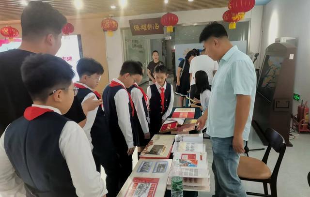 静海区举行庆“八一”建军节艺术宣教活动(图5)