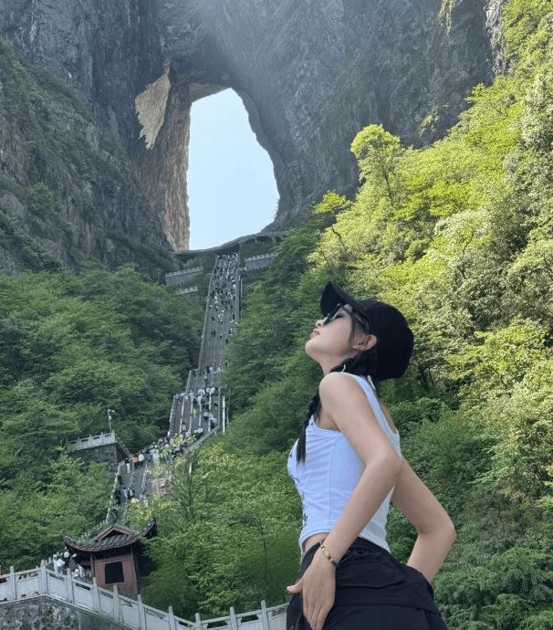 暑假组团去张家界旅游五天四晚攻略张家界五日游跟团报价