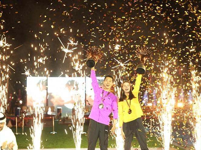 韩国跳高名将禹相赫完成2025国际大赛四连冠赛后与马胡奇克同框