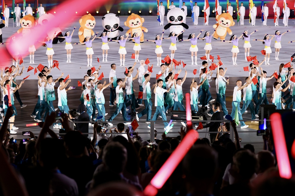 人民领袖｜41年前习近平办了一场全民运动会(图3)