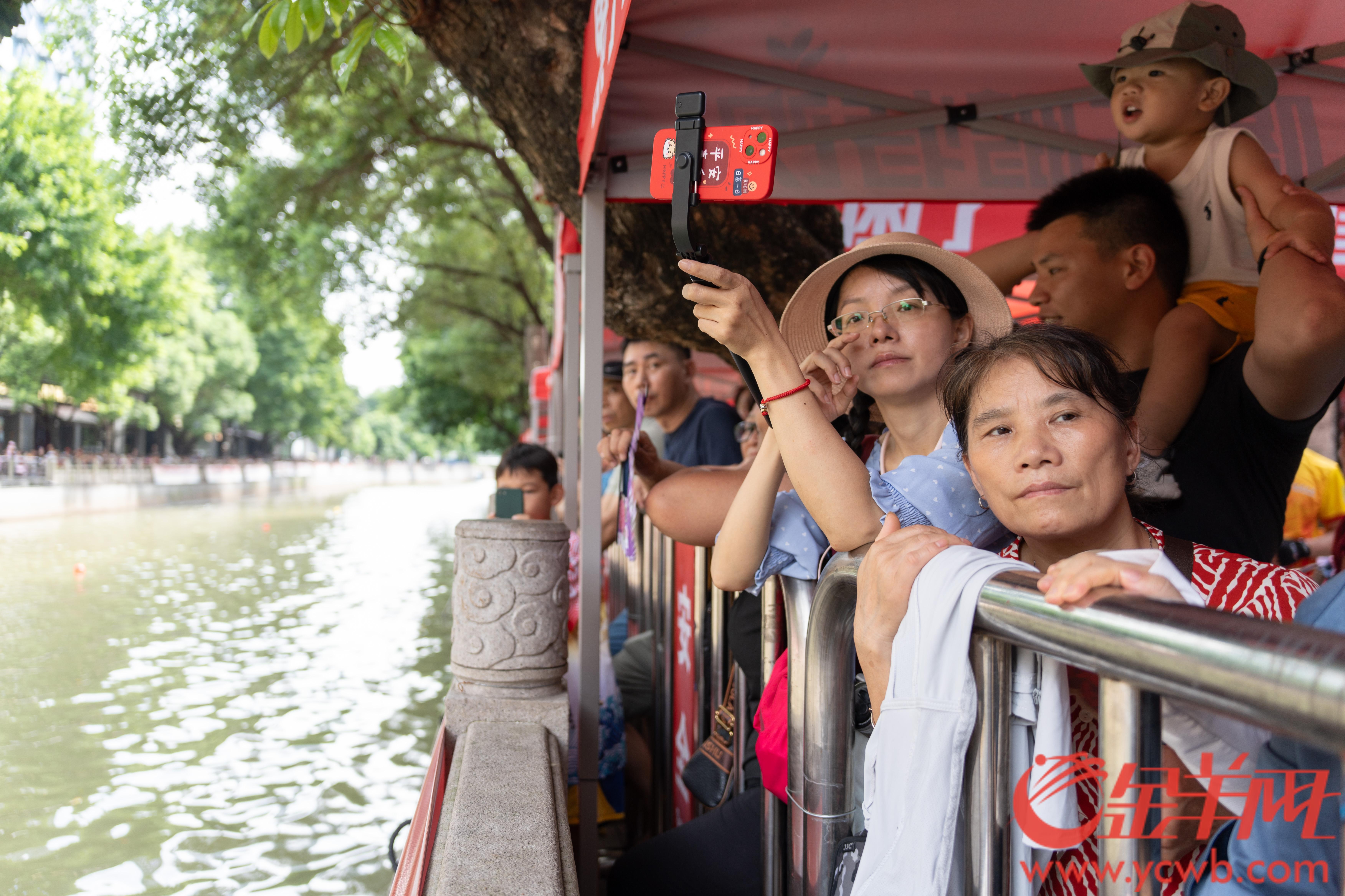 23支龙船队在CBD“狂飙”广州天河举办龙舟嘉年华活动(图4)