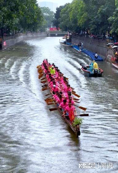 猎德村“洋人扒龙舟”后续：大摆龙舟宴记入族谱三千万买新船(图11)