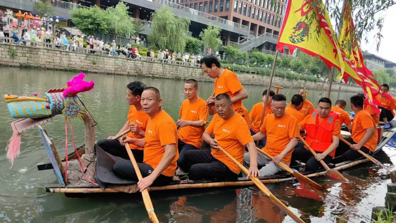 臻元气助力龙舟盛会弘扬传统文化显担当(图2)