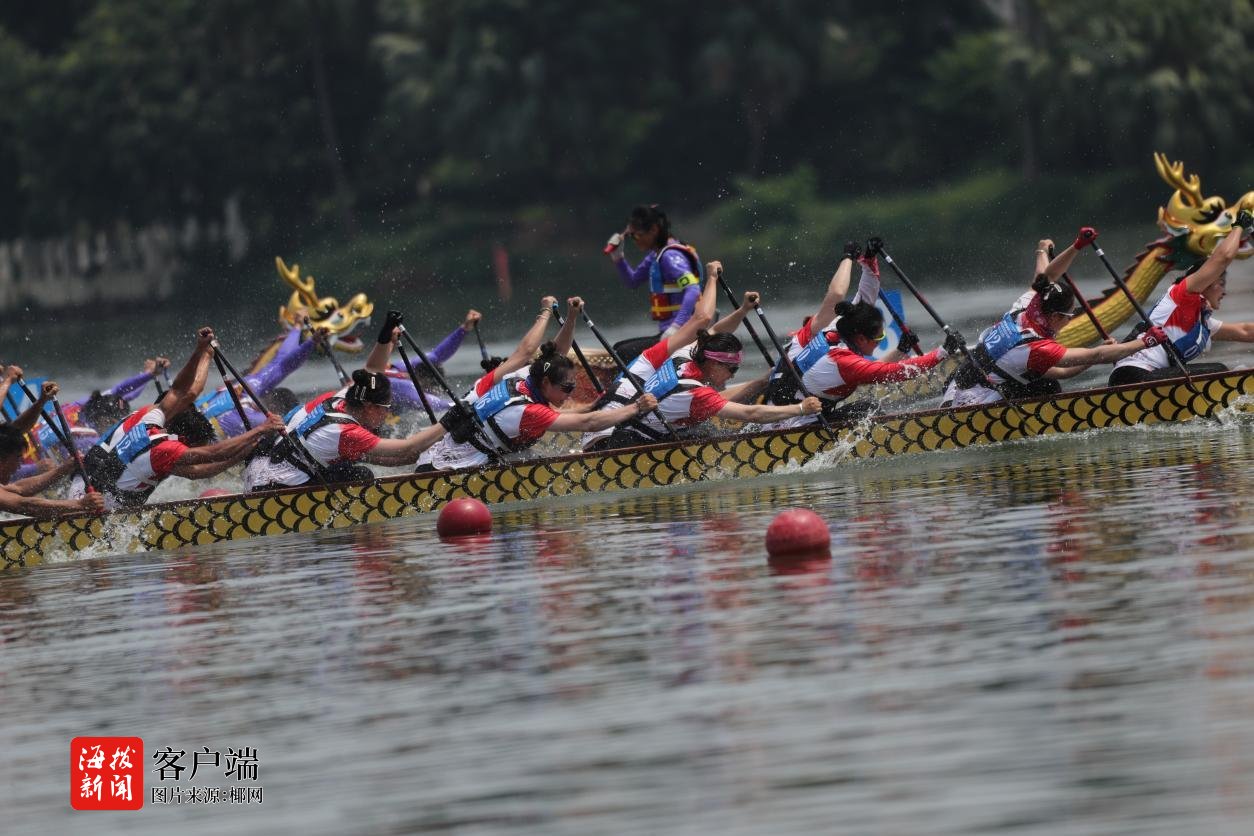 海南龙舟队夺全运会群众龙舟女子100米铜牌(图2)