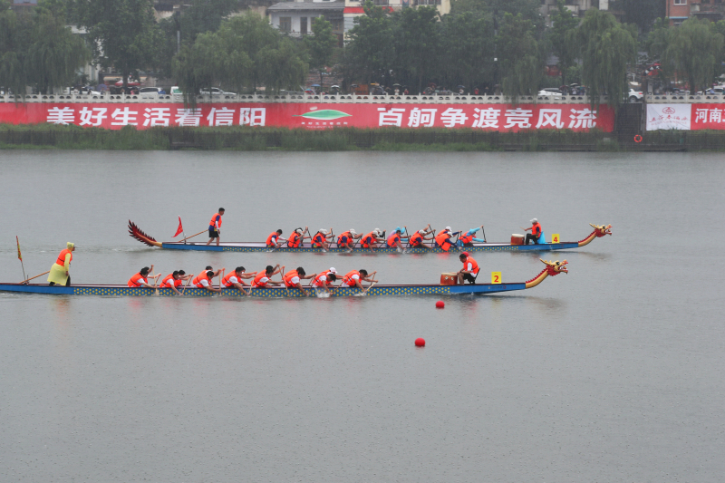 卫水逐浪龙舟跃各地同襄运河情！中国新乡·共产主义渠龙舟公开赛盛大开赛