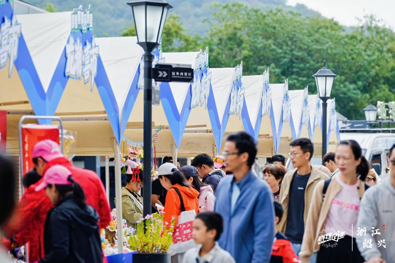 龙腾水城鉴湖秀帆映纺都柯桥新中国辉煌足迹大运河龙舟系列活动（浙江绍兴柯桥站）活力开桨(图8)