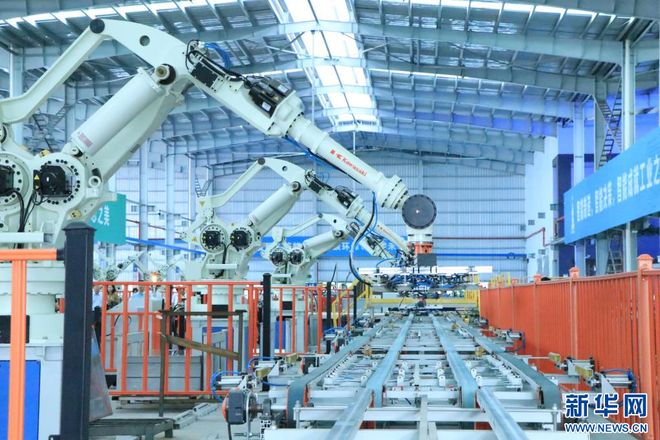 聚焦高质量发展丨佛山制造“三重奏”：听传统、新兴与未来产业交响