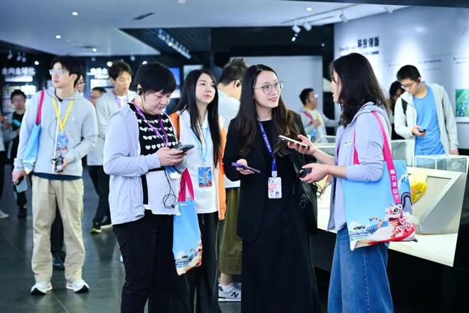 百万英才汇南粤！南京00后竟在佛山工厂玩嗨了？