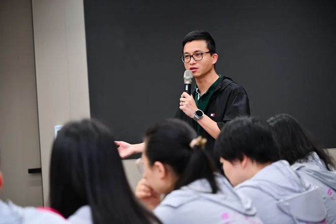 百万英才汇南粤！南京00后竟在佛山工厂玩嗨了？(图3)