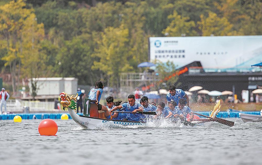 2025仙林大学城龙舟赛开桨羊山湖畔演绎文体旅融合新篇章