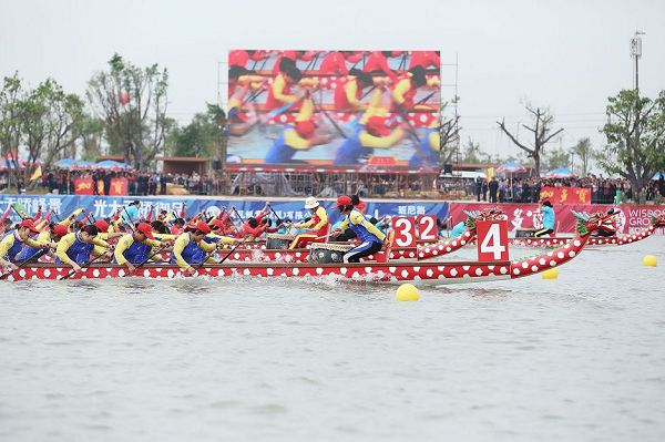 全国龙舟总决赛南海双线告捷！女子队勇夺“大满贯”！