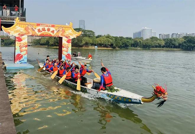 从专业赛场“划”入百姓生活顺德龙舟一桨划出全民健身活力(图4)