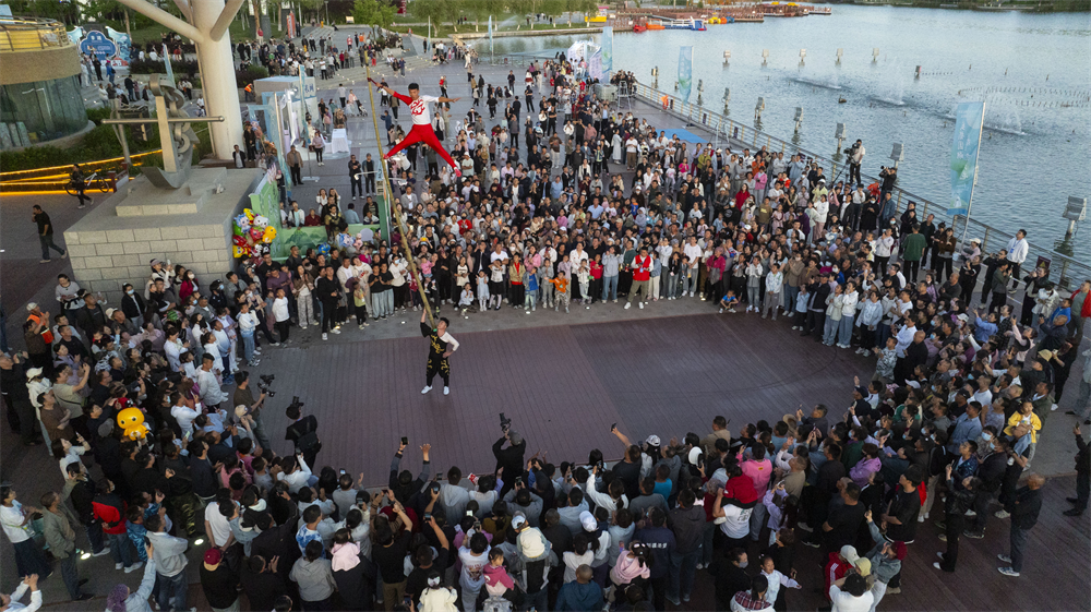 “盛韵国潮·‘粽’享北屯”第十师北屯市端午国潮游园会璀璨启幕(图2)