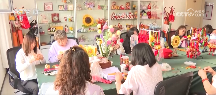 解码端午文化传承密码 千年传统焕新彩玩出新花样(图3)