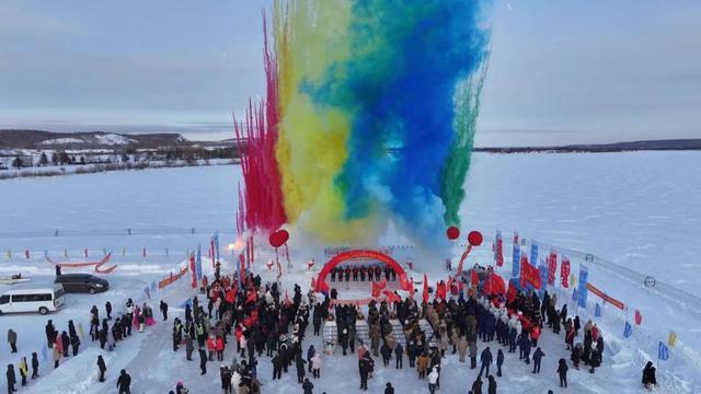 呼玛县第三届极地森林冰雪嘉年华 暨“醉美鹿鼎山·冰雪武侠情”武侠文化周盛大启幕