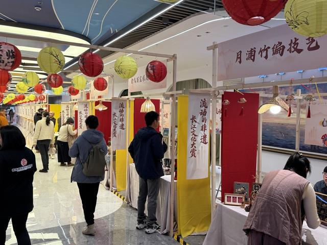 时尚的竹编、精致的古船模型集体亮相“流动的非遗”走进商圈