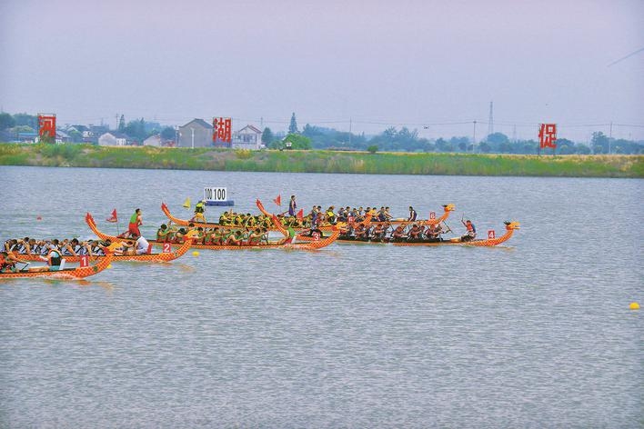 泰州：雨中嗨唱、球场赶集、龙舟竞渡市民游客沉浸式体验文旅融合盛宴