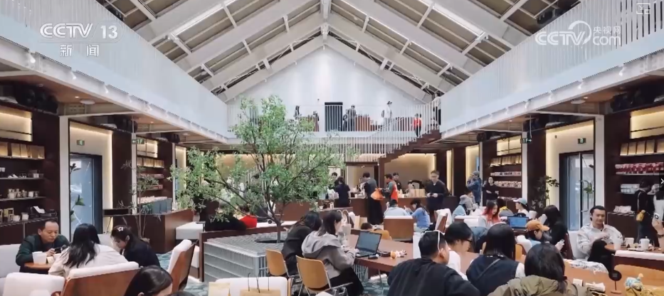 新玩法“圈粉”无数、“宝藏”打卡地体验感拉满 假期消费新意十足为文旅市场添活力(图22)