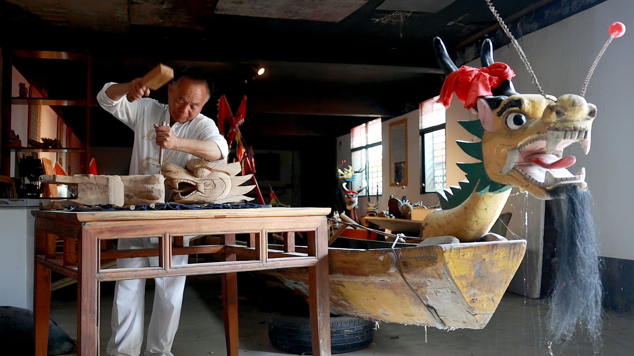 江龙船艇龙虎榜数据揭秘：机构与北向资金的强劲买入背后