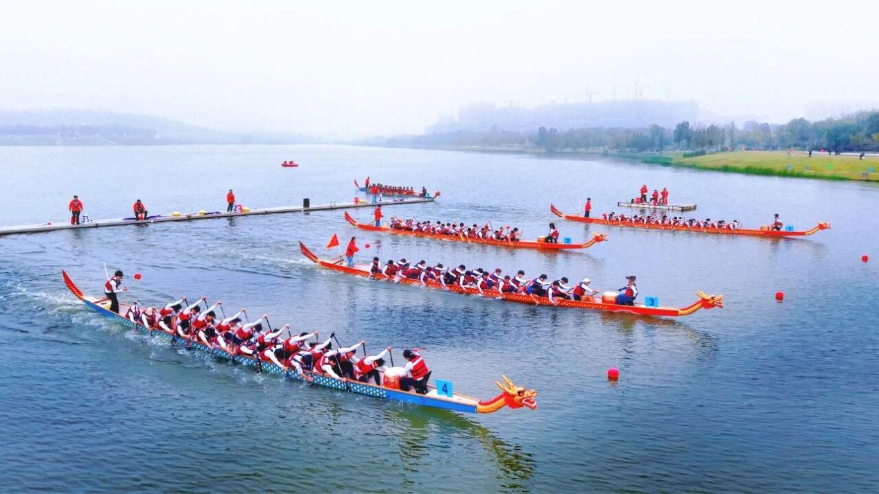 段永平最新发声：开特斯拉已是我的首选投资它基本靠蒙