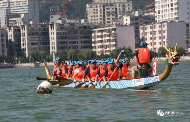 CBA、灯光秀、赛龙舟……十二师的这个冬天“超燃”！