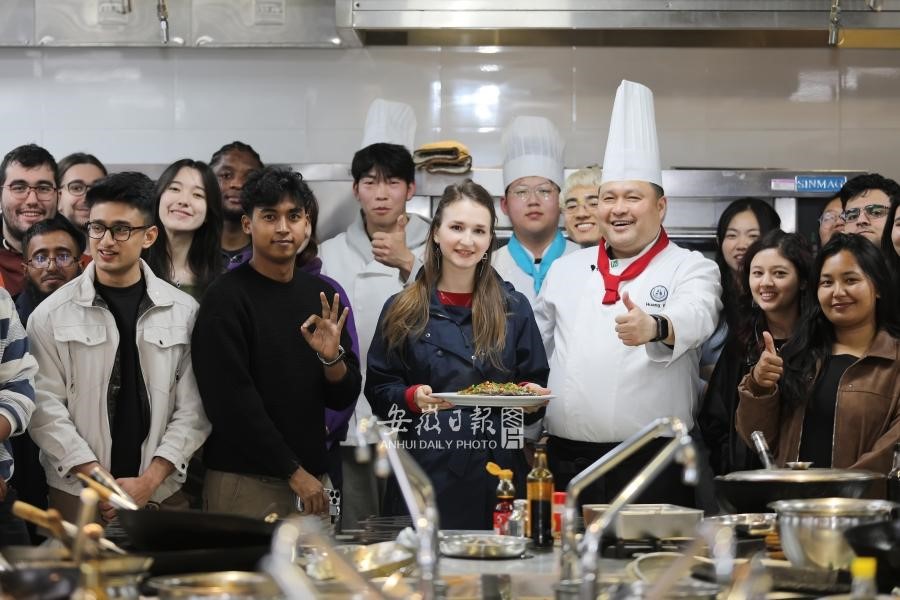 同济大学国际学生“感知中国—黄山行 ”活动举行(图2)