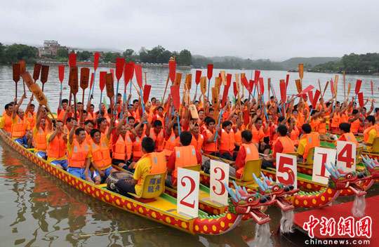 五一赛龙舟！首设大众组！2026年咸阳湖龙舟公开赛来了