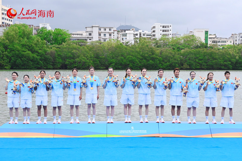 中国队首次问鼎亚沙会龙舟女子100米直道赛(图1)