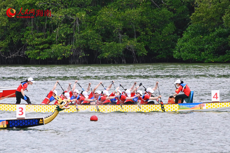 中国队首次问鼎亚沙会龙舟女子100米直道赛(图2)
