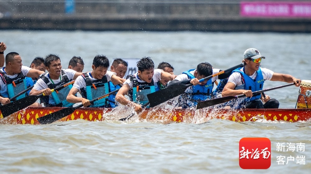 组图百桨击浪南渡江！2026年海南自贸港乡村龙舟大赛澄迈站燃情收官(图2)